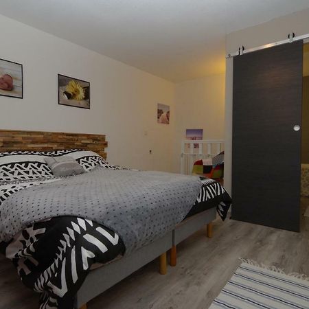 Appartement Le Phare Honfleur Exterior foto