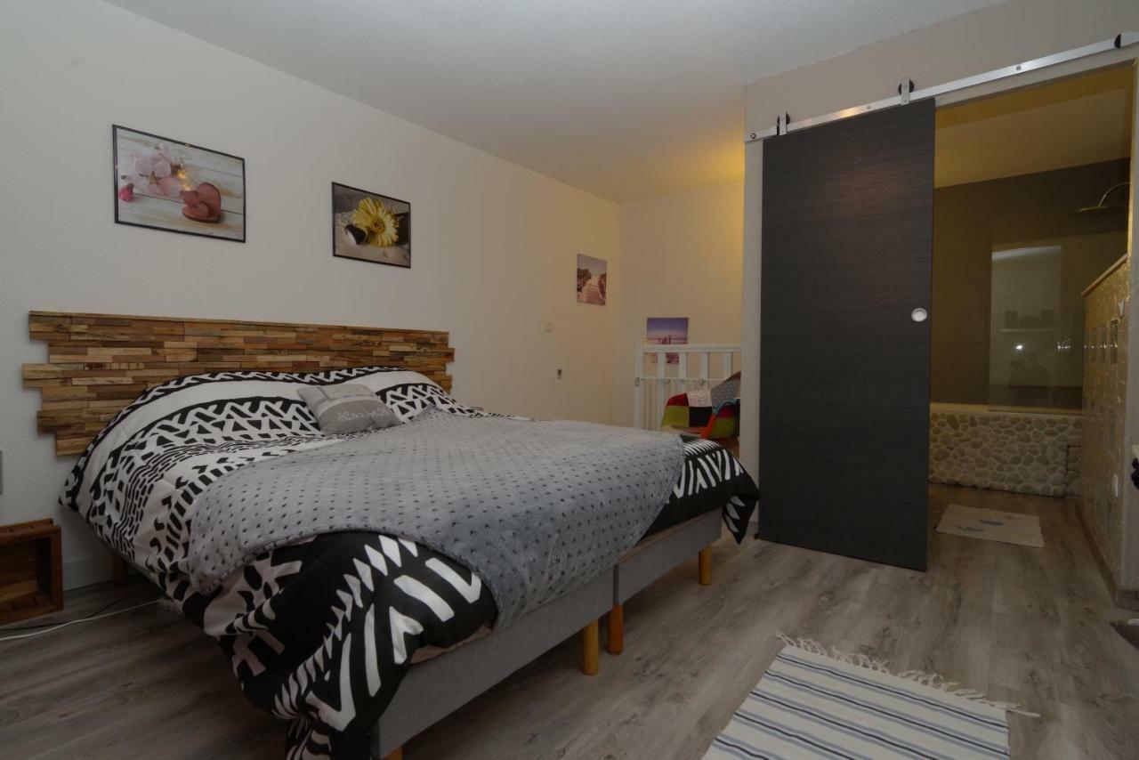 Appartement Le Phare Honfleur Exterior foto